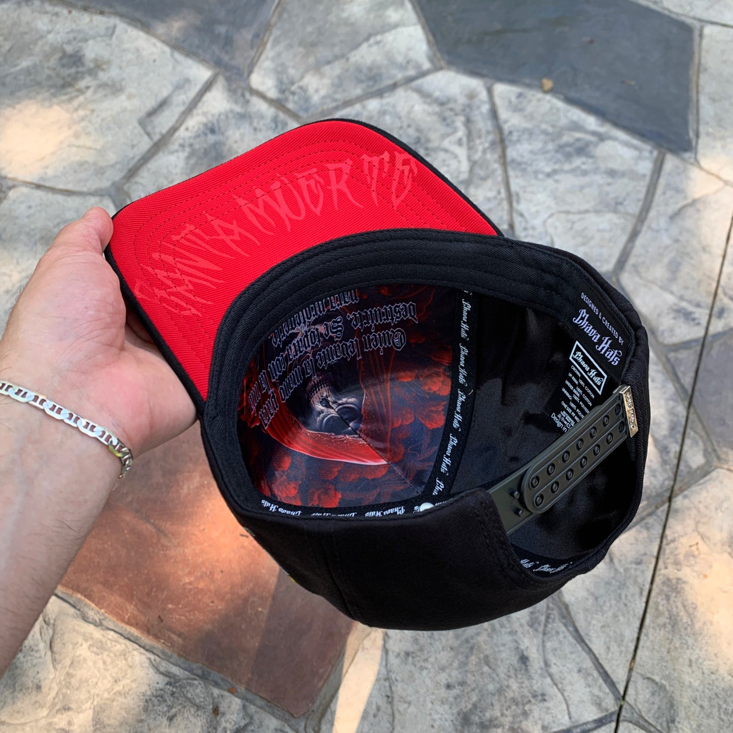 La Santa SnapBack
