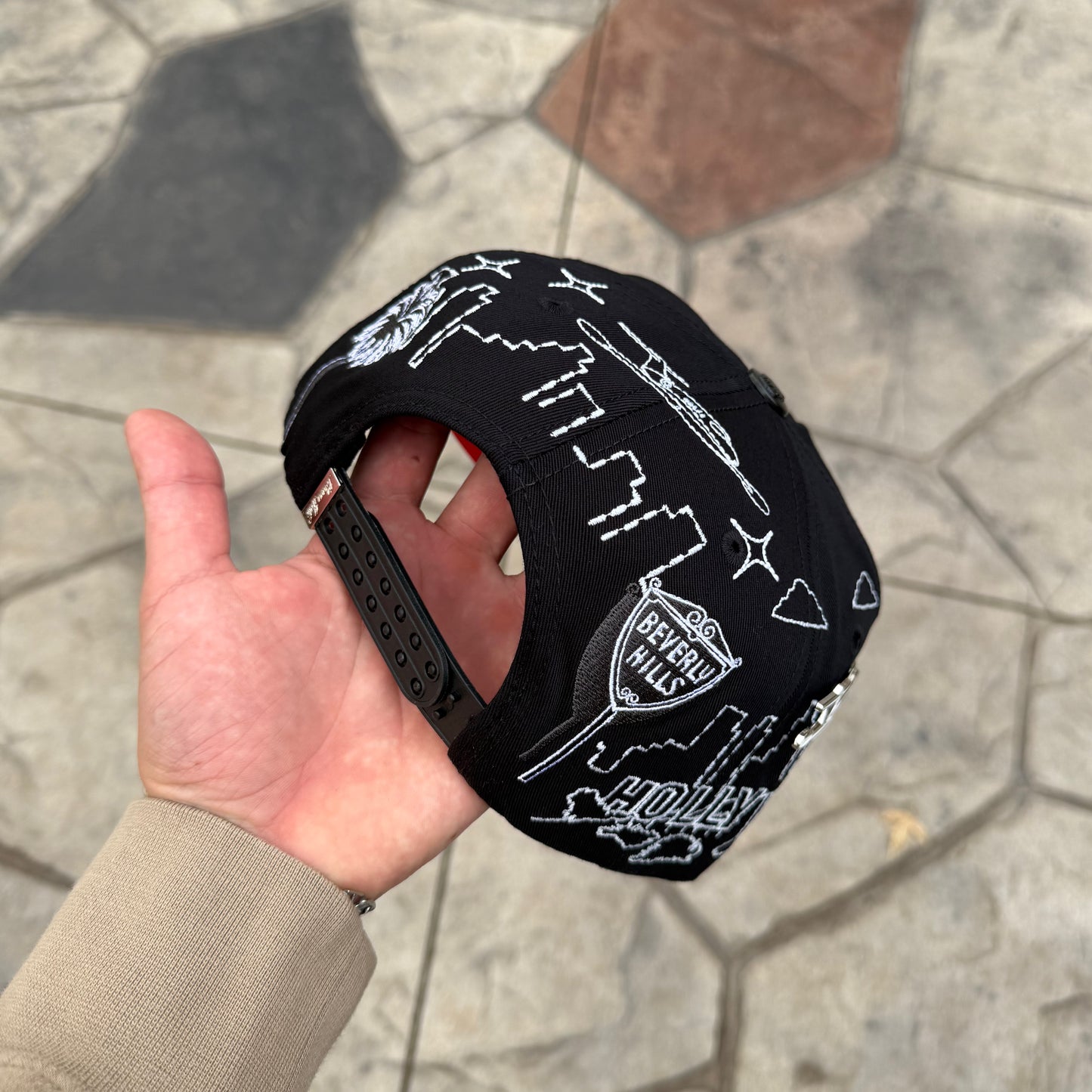 CIUDAD LA - CHAVA HATS