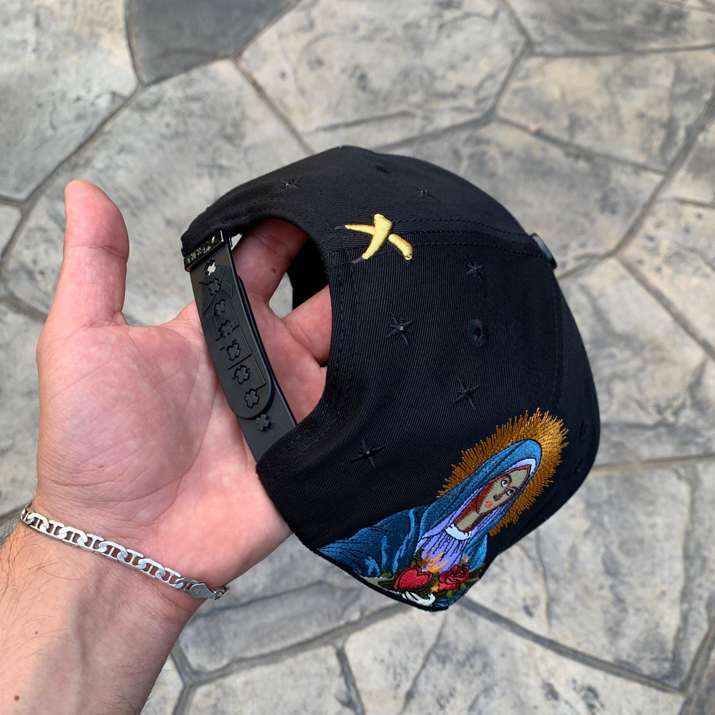 Corazón Sagrado SnapBack