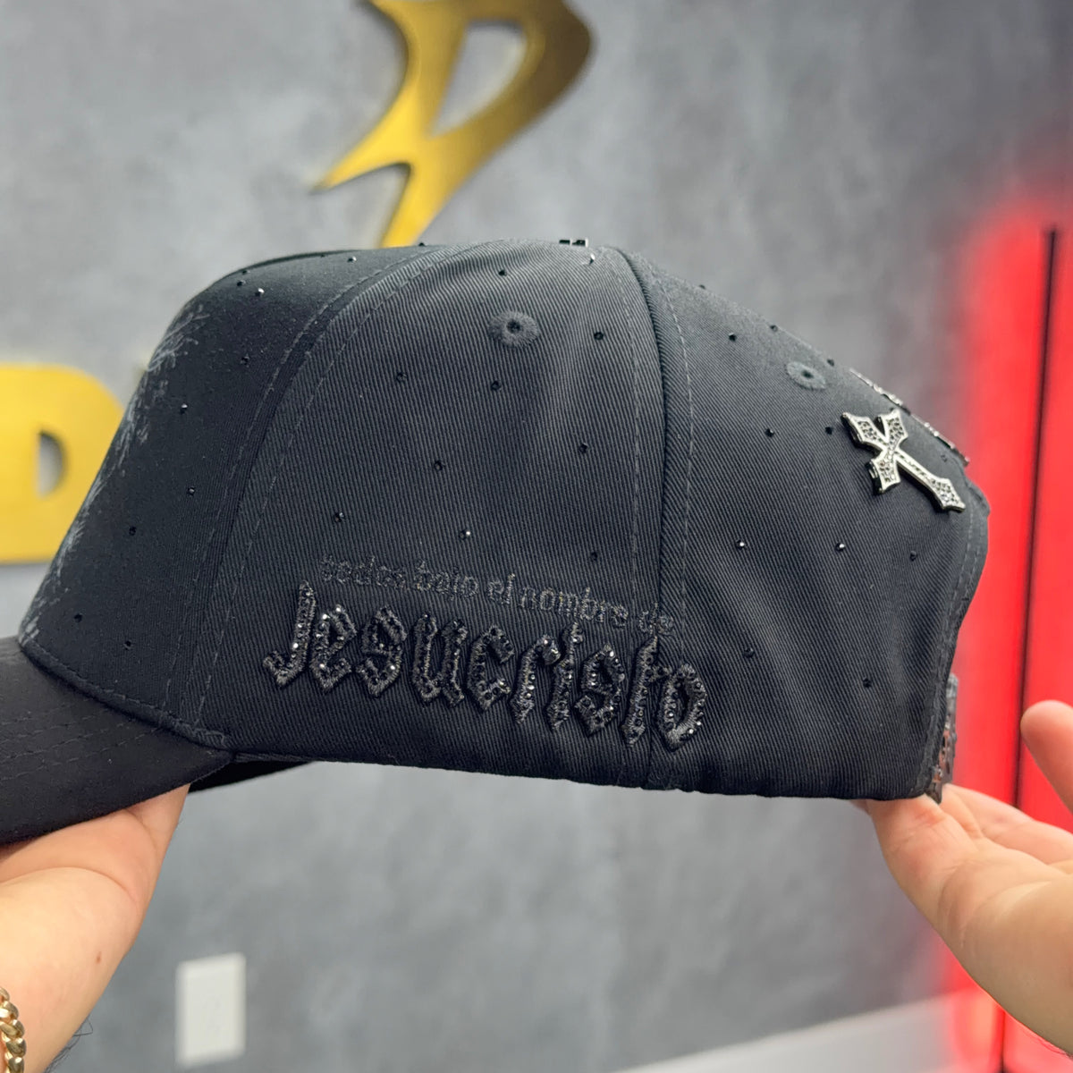 Cristo SnapBack Hat Full Set
