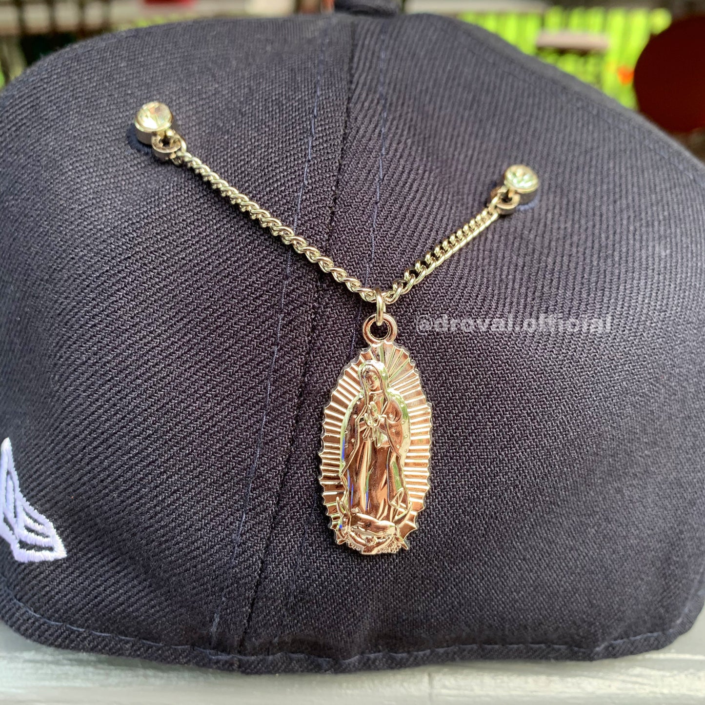 Virgen Pin Silver