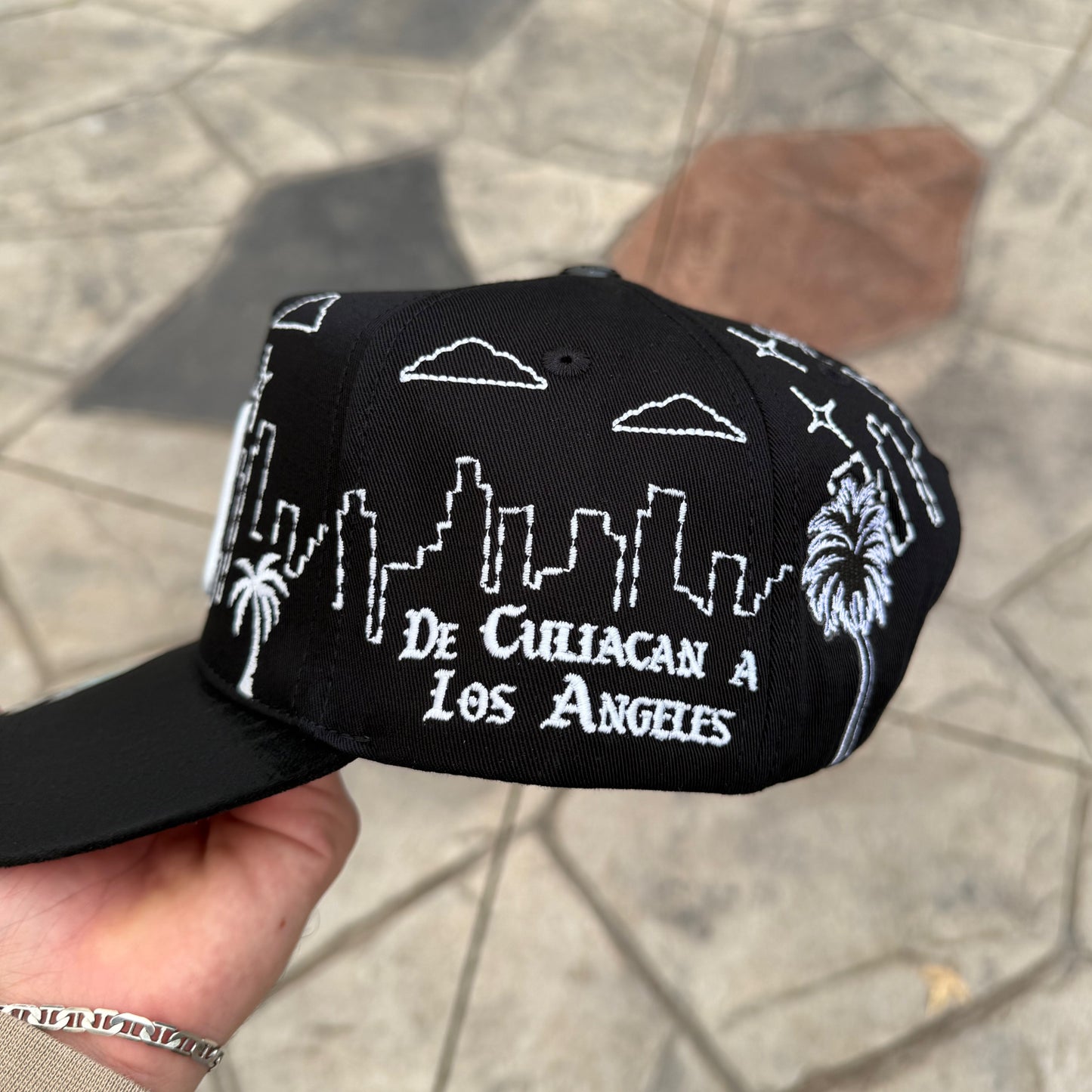 CIUDAD LA - CHAVA HATS