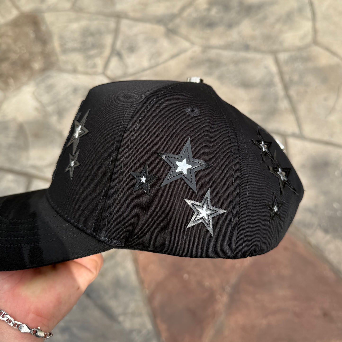 N CAPS FANS STAR BLACK