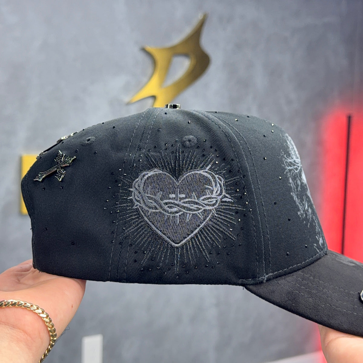 Cristo SnapBack Hat Full Set