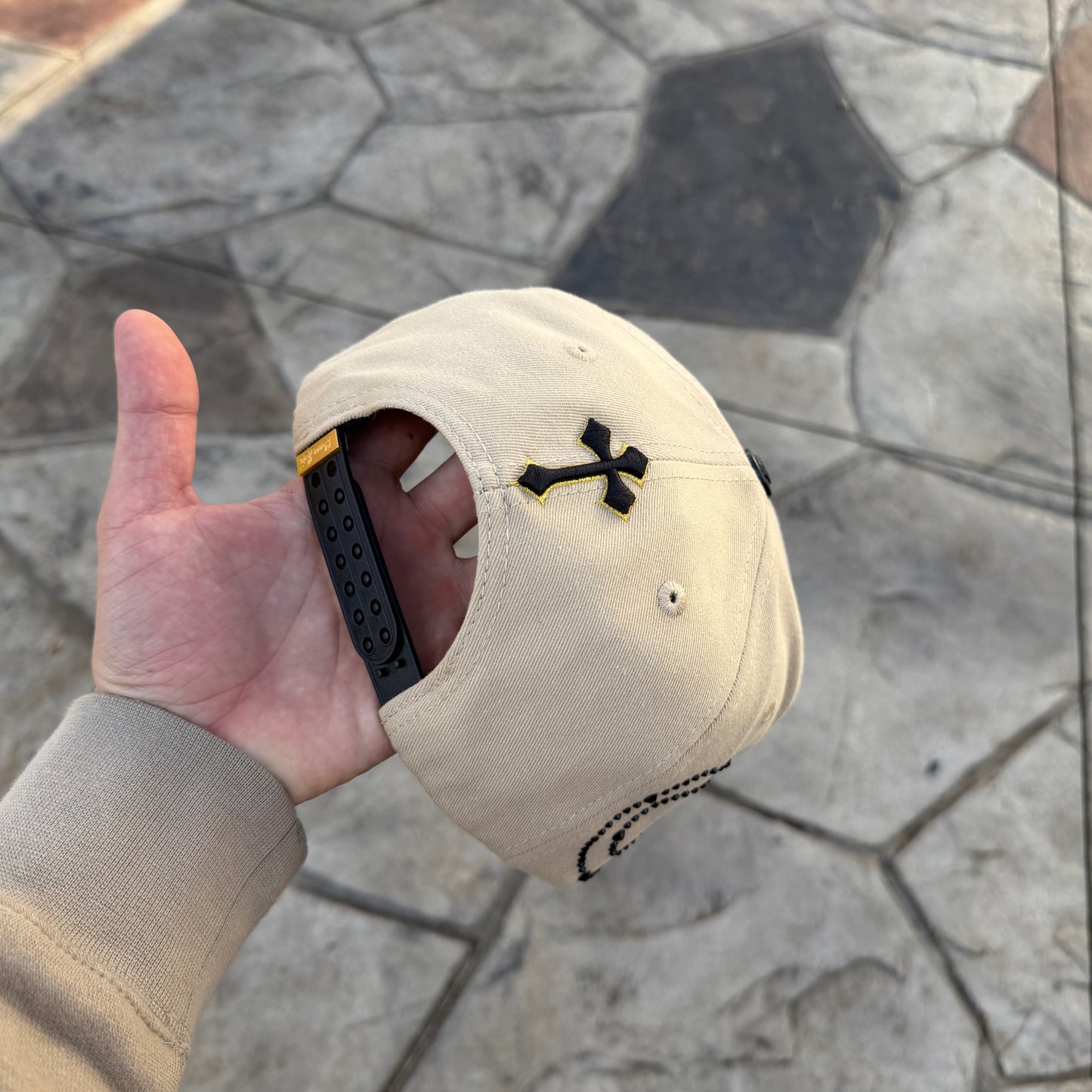 San Judas Placa Beige - Chava Hats